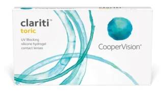 Æske med Clariti toriske kontaktlinser fra CoopeVision
